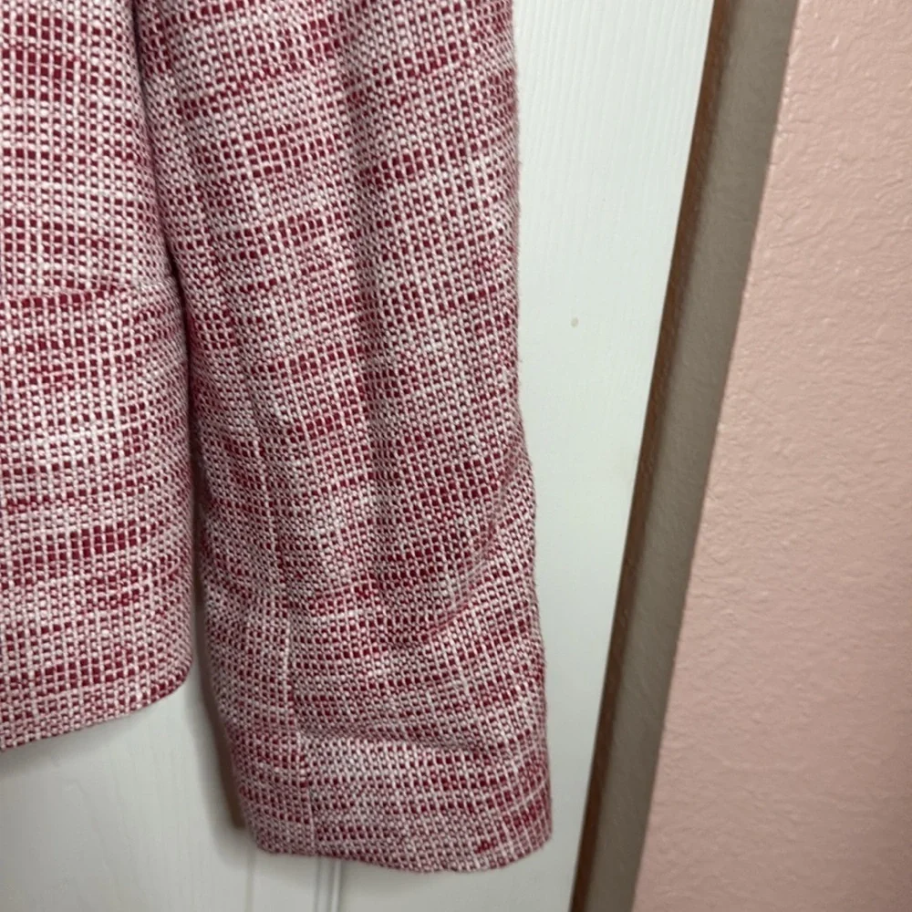 Anne Klein Red and White Blazer with Modern Silhouette size 12